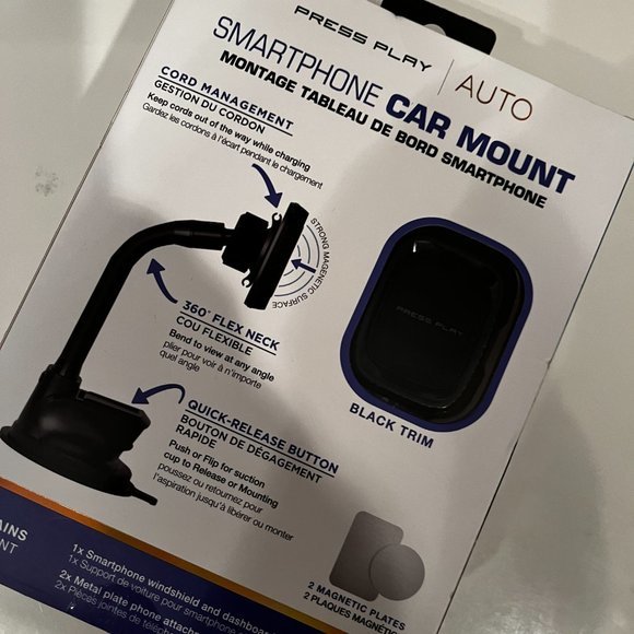 Car Mount for a Windshield & Dashboard (For a Smartphone / new) (w/a/x) - Picture 2 of 10